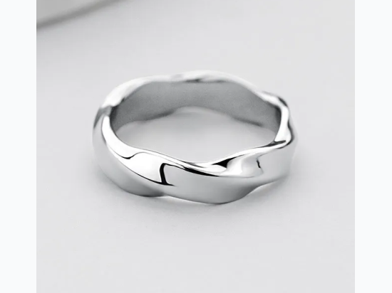 Men's Twisted Wave Open End Adjustable Ring in Silver