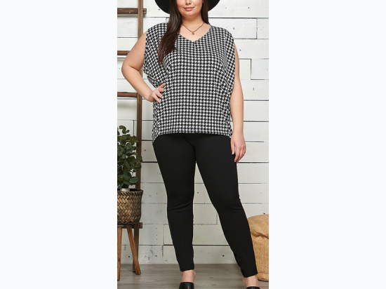 PLUS SIZE HOUNDSTOOTH V NECK SLEEVELESS TUNIC TOP