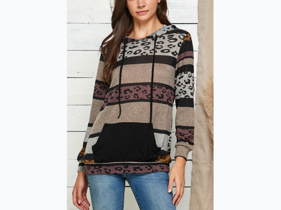 Women's Animal Printed Color Blocked Hoodie - In Mocha/Plum