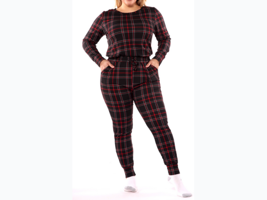 Plus Size Women's Holiday Pajamas Set - Top & Jogger