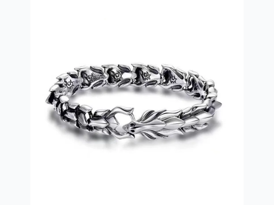 Men's 3 Dimensional Dragon Linked Bracelet in Silver