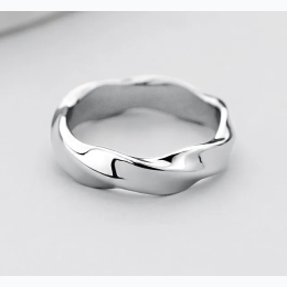 Men's Twisted Wave Open End Adjustable Ring in Silver