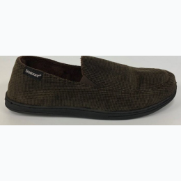 Men's Isotoner Dan Marino Collection Slipper in Brown