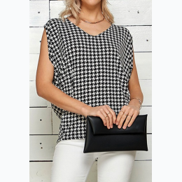 WOMEN'S V-NECK HOUNDSTOOTH 3/4 SLEEVE HI-LOW BLOUSE